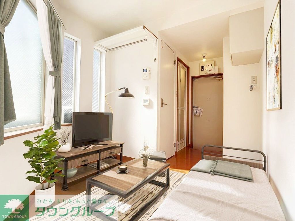 居室・リビング　家具・家電は付帯しません