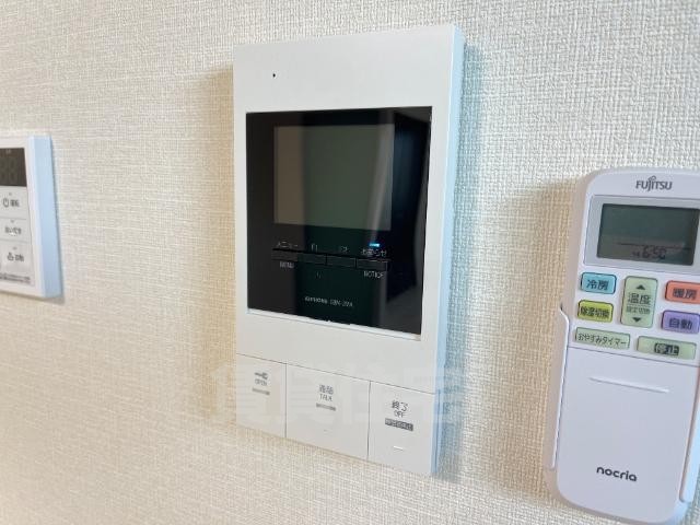 その他部屋・スペース　カメラ付インターホン（イメージ）