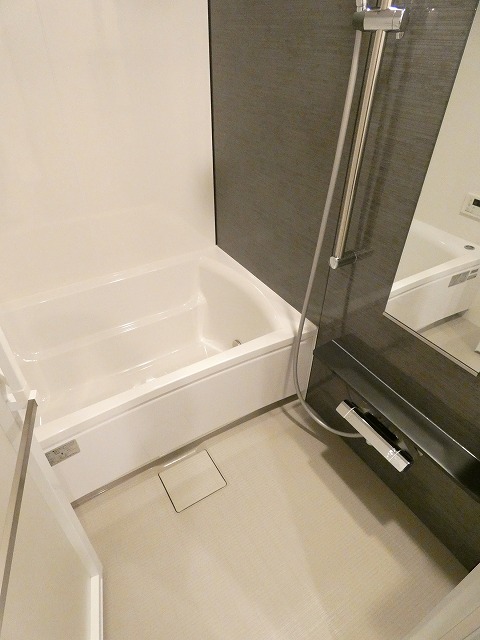 バス・シャワールーム　日々の暮らしに欠かせないお風呂です