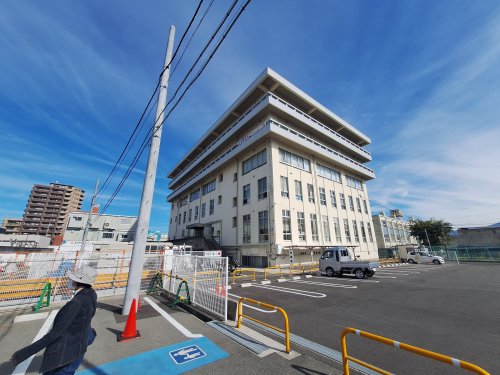 役所　富田林市役所（役所）まで1907m