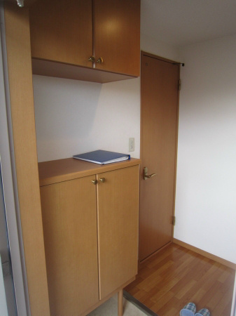 玄関　※他部屋参照