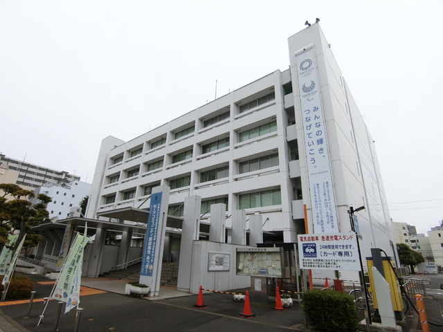 役所　厚木市役所（役所）まで750m