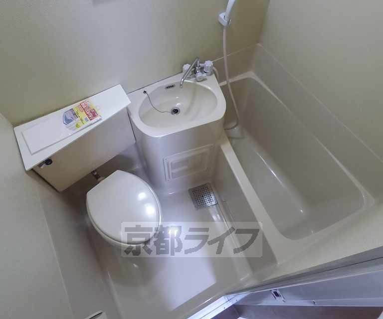 バス・シャワールーム　ユニットバスです。