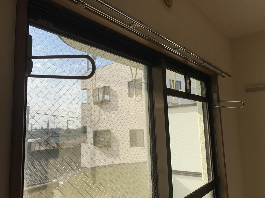 その他設備　室内物干し