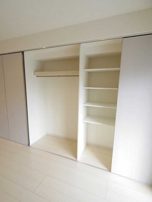 収納　※同仕様タイプ写真