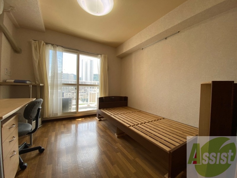 居室・リビング　広くてキレイなお部屋が広がっていて、充実した生活が送れそう。