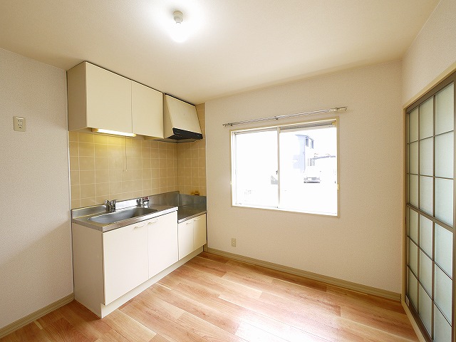 居室・リビング　ゆったり過ごせる居間です