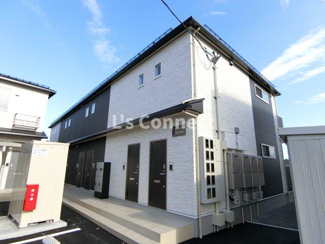 建物外観　即入居可能な新築アパート。