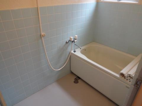 バス・シャワールーム　バス