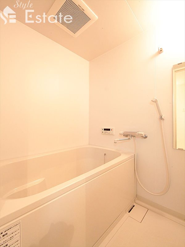 バス・シャワールーム　バスルーム