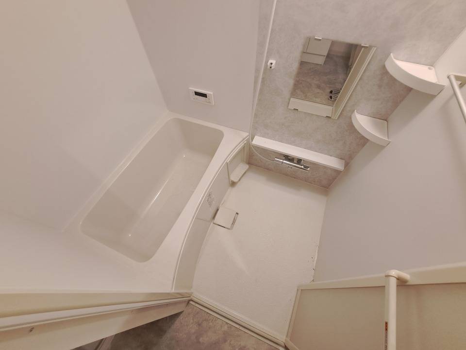 バス・シャワールーム　浴室