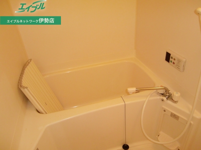 バス・シャワールーム　同物件別室の写真です