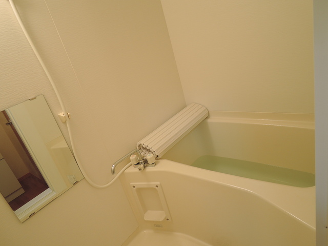 バス・シャワールーム　※別室参照写真※現状優先