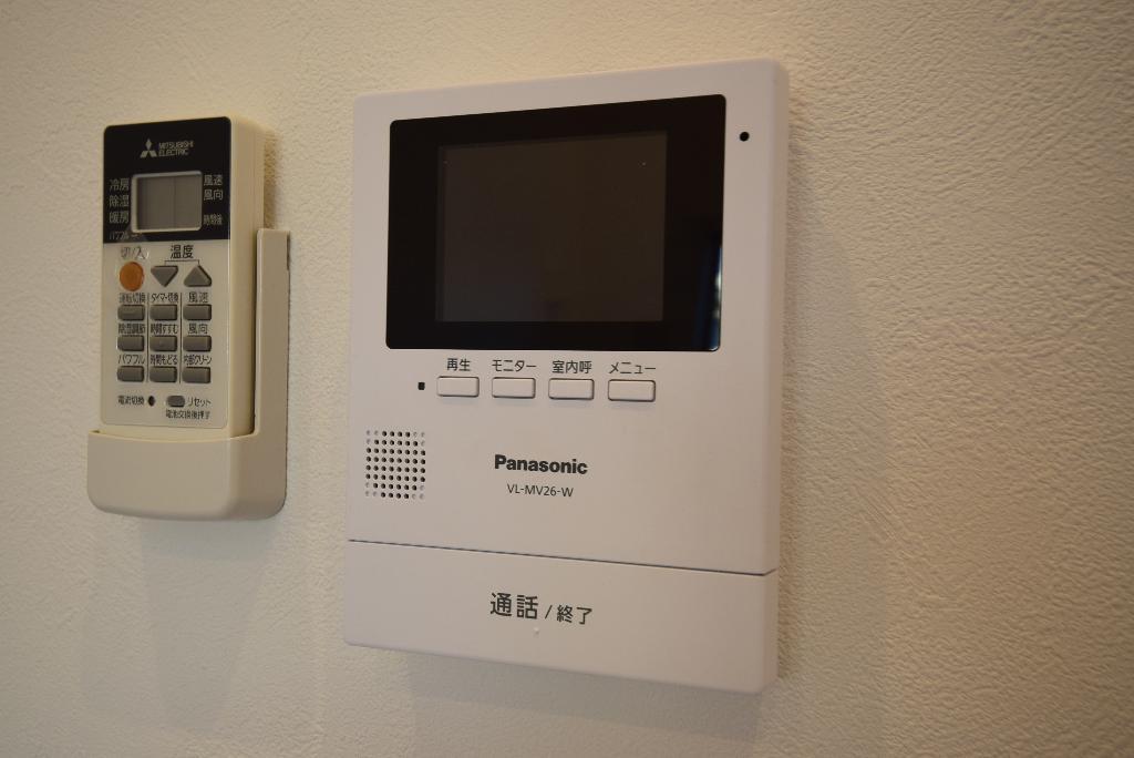 セキュリティ　カメラ付インターホン