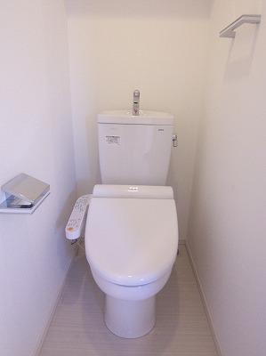 トイレ　※写真は別部屋、イメージ写真です。