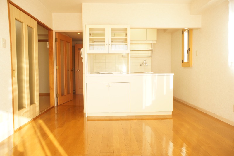 居室・リビング　図面と現状に相違がある場合には現状を優先