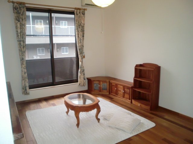 居室・リビング　（※画像はイメージです、現況優先となります）