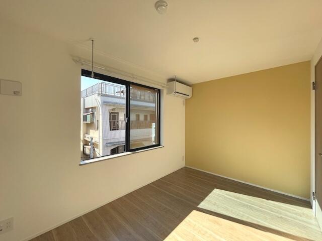 居室・リビング　使い勝手のいい洋室です