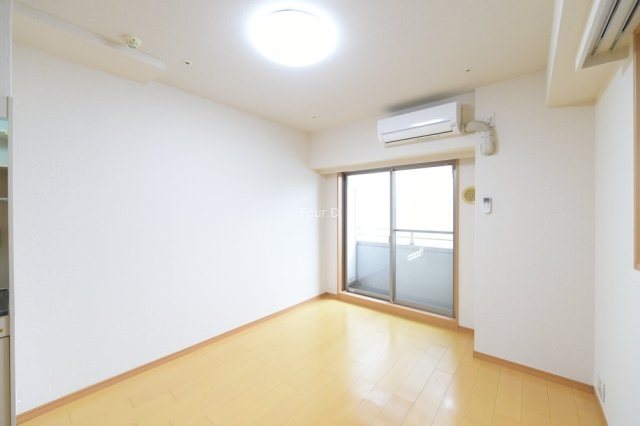 居室・リビング　《見学予約受付中》設備充実分譲賃貸マンション！