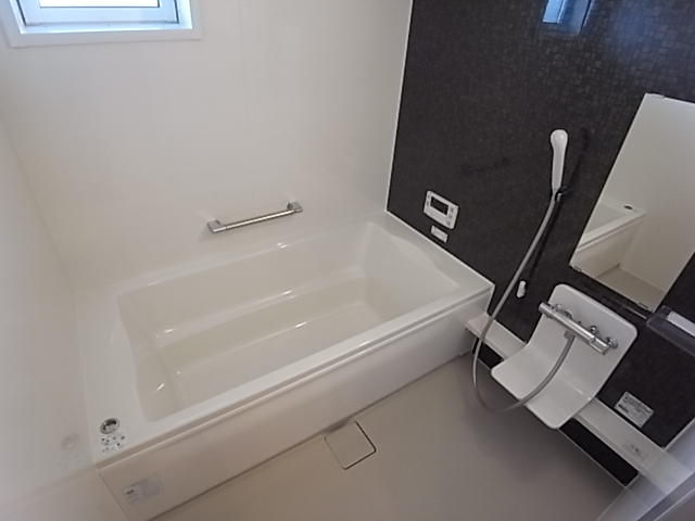 バス・シャワールーム　☆同型タイプのお部屋の写真になります☆