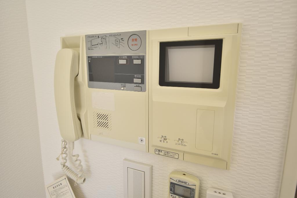 セキュリティ　カメラ付インターホン