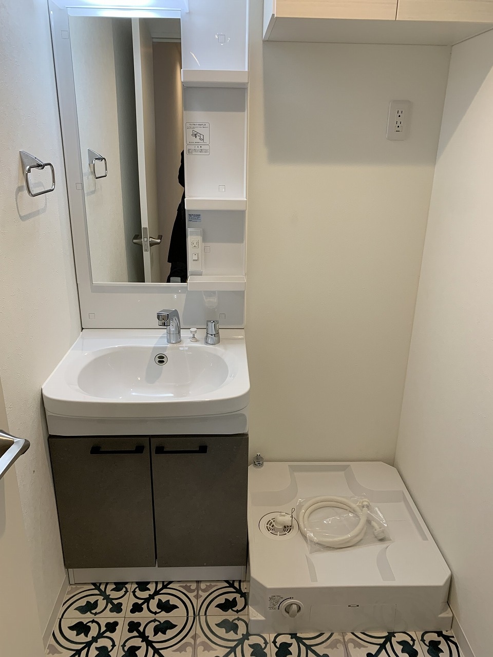 洗面設備　室内洗濯機置場