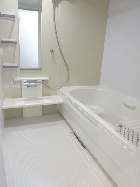 バス・シャワールーム　★追い焚き・浴室乾燥機付きバスルーム★