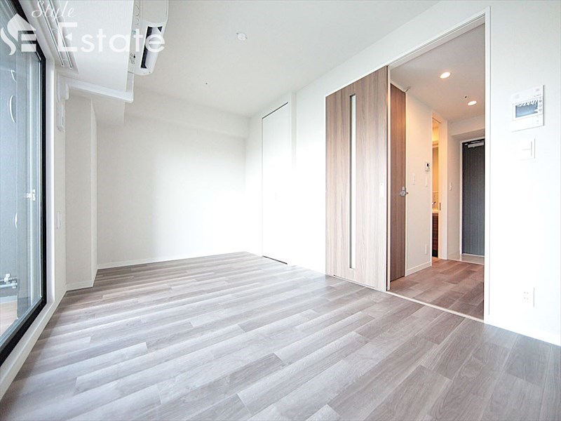 居室・リビング　内装