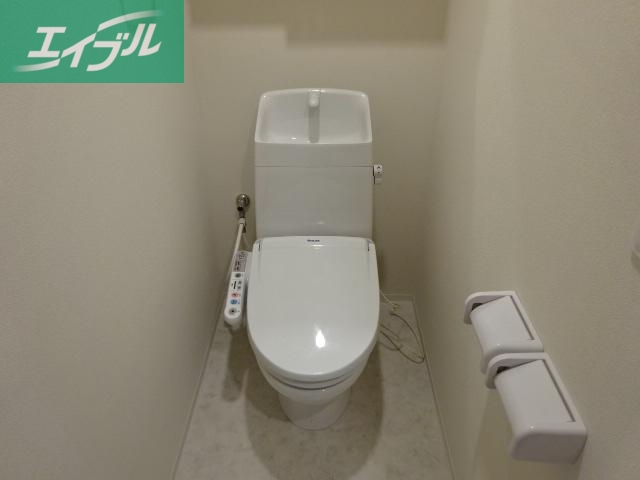 トイレ　シャワー付トイレ