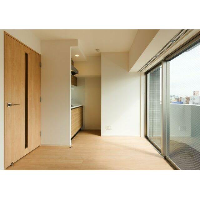 居室・リビング　※参考写真です（カラータイプが異なる場合がございます）