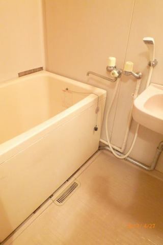 洗面設備　使いやすい洗面所です