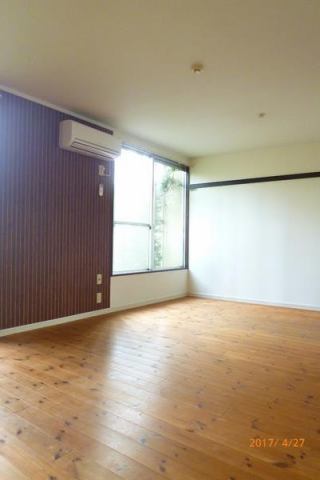 居室・リビング　使いやすい居間です