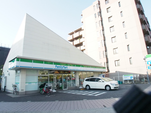 コンビニ　ファミリーマート東久留米本町店（コンビニ）まで474m