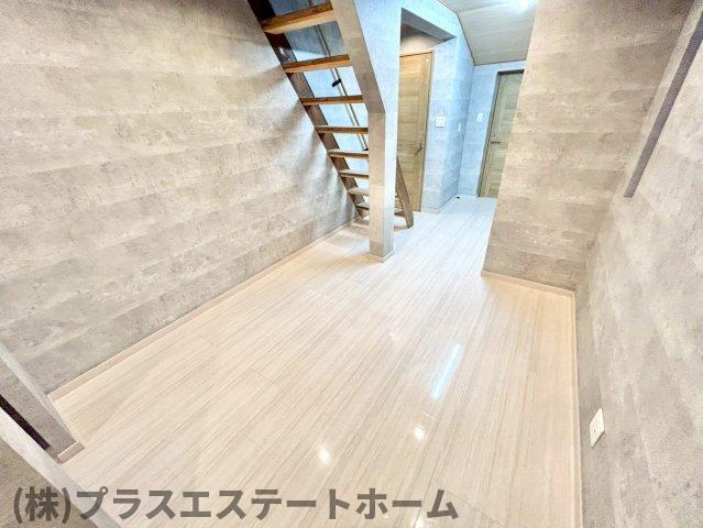 ＪＲ山陽本線 鷹取駅 徒歩11分 2階建 築62年の居間写真