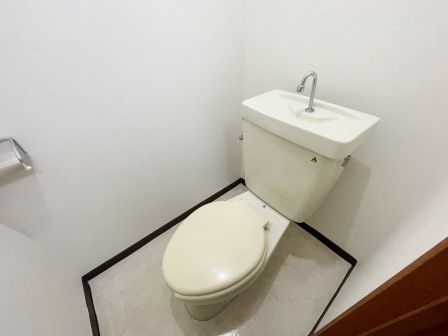 トイレ　※別部屋写真