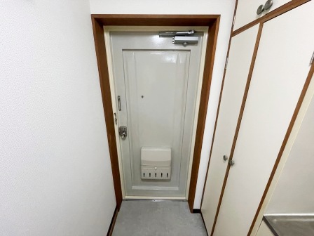 玄関　※別部屋写真