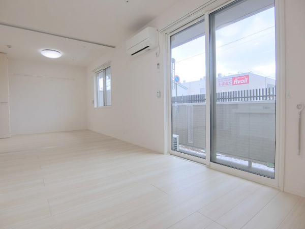 居室・リビング　★中御所の２ＬＤＫ★