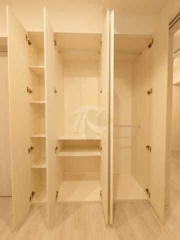 収納　ザ・パークハビオ早稲田(同タイプ別部屋のお写真です)