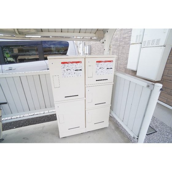 その他　宅配ボックスあり