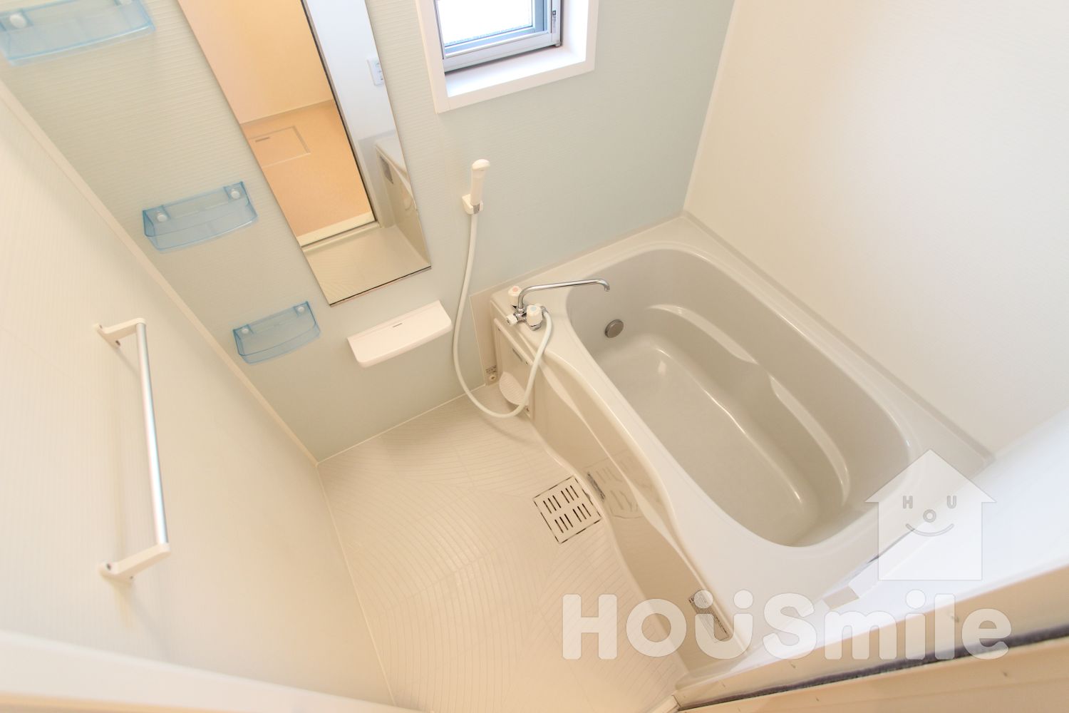 バス・シャワールーム　バス（追焚機能、浴室乾燥機）