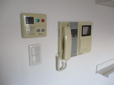 セキュリティ　カメラ付インターホン