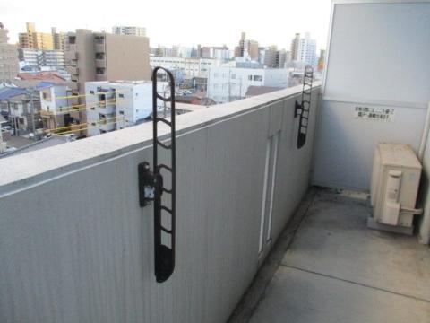 バルコニー　ベランダ