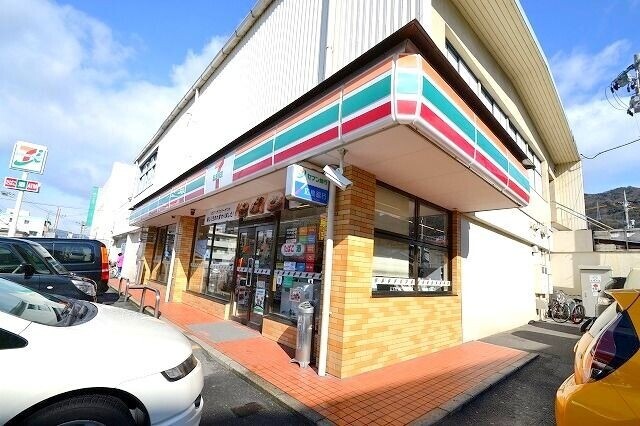 コンビニ　セブンイレブン　広島戸坂中町店（コンビニ）まで467m