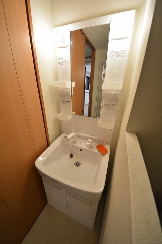 洗面設備　アーバンステージ安堂寺II 　独立洗面台