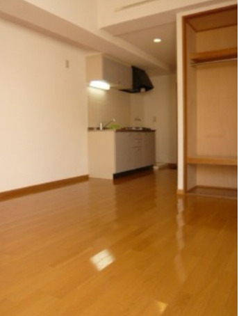 居室・リビング　別室参考画像です。