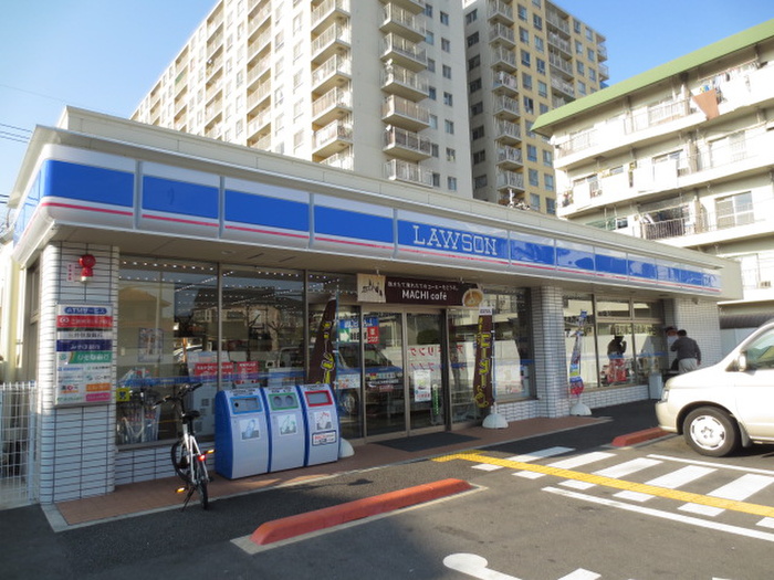 コンビニ　ローソン枚方楠葉花園町店（コンビニ）まで594m