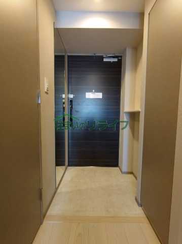 玄関　クレヴィアリグゼ西巣鴨