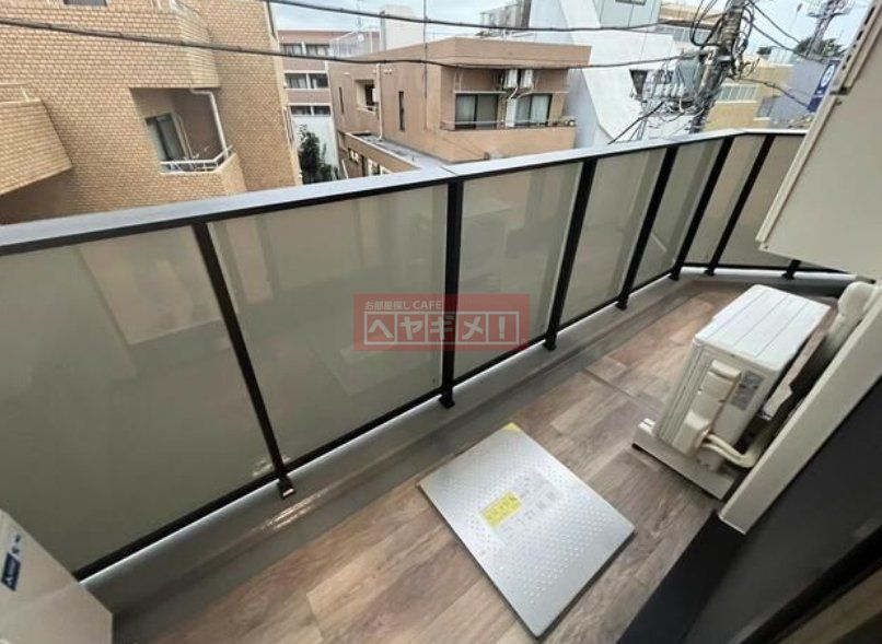 バルコニー　バルコニー