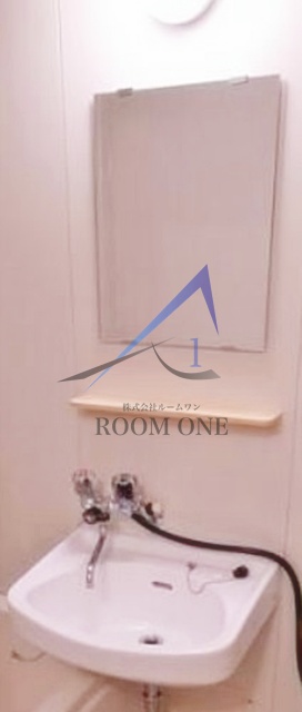 洗面設備　洗面台です。