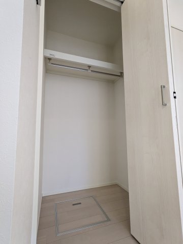 収納　クローゼット